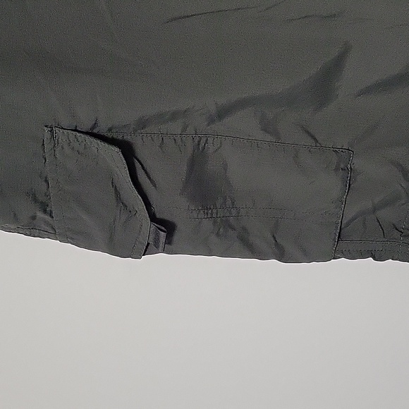 Columbia Omni Shade Men Size 34 Green Cargo Shorts Nylon Sun Protection 12" - Picture 5 of 6